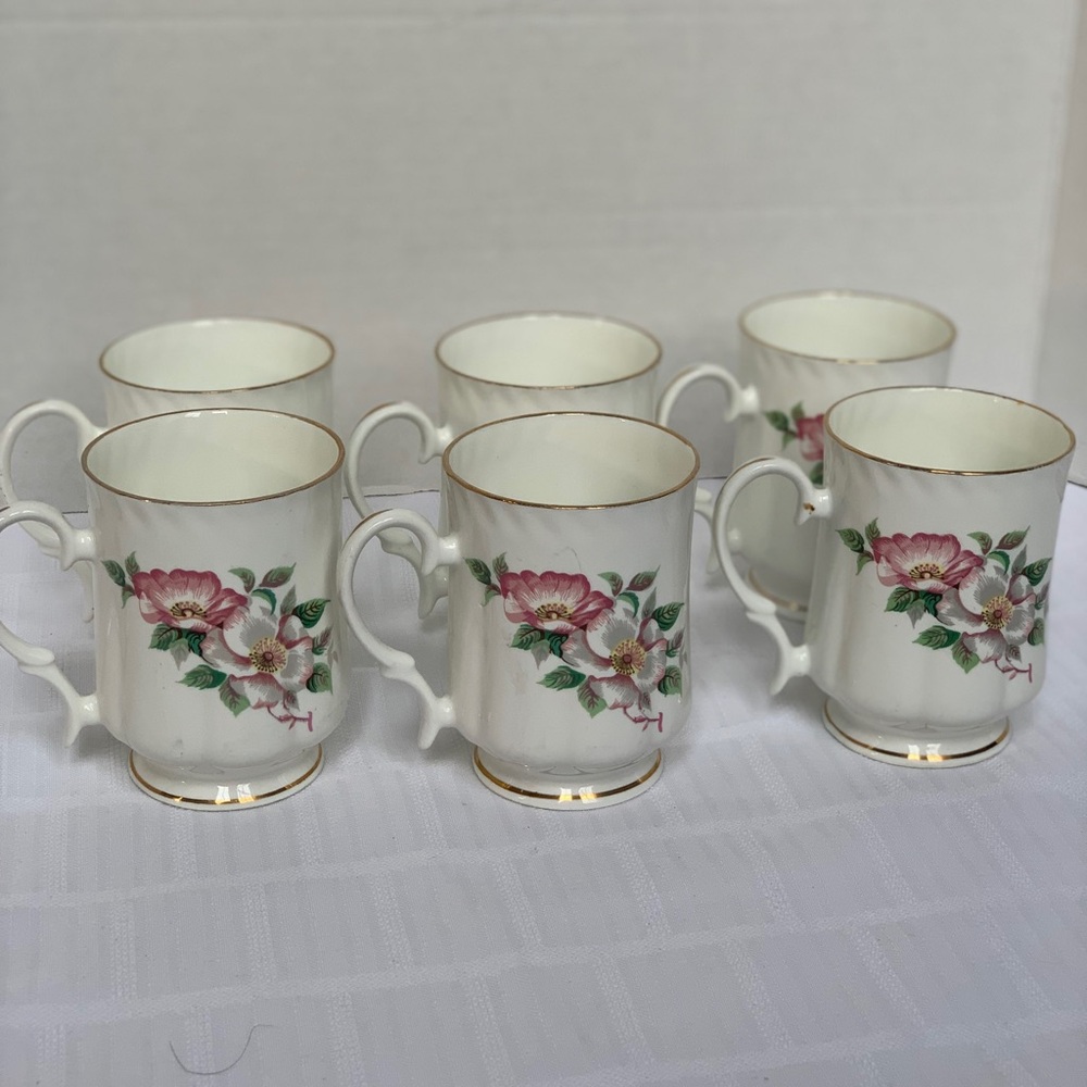 CROWN CERAMICS | Set of 6 | Fine Bone Cina Mugs / Cups. Wild Rose pattern.